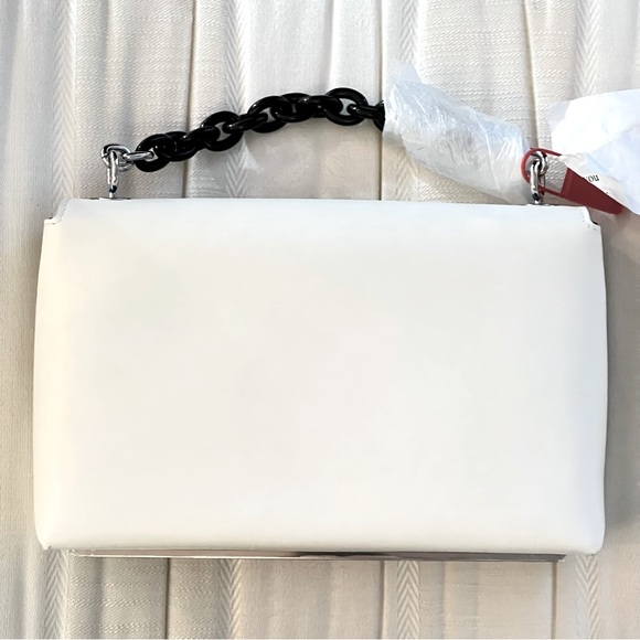 NEW Balenciaga Chain Strap Leather Bag - Picture 3 of 15
